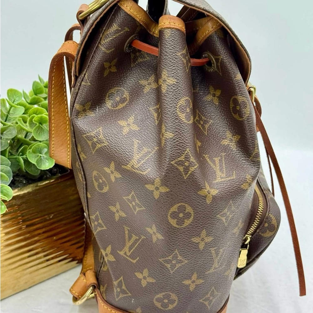 Louis Vuitton Classic Monogram Tan Backpack MM - Picture 9 of 16